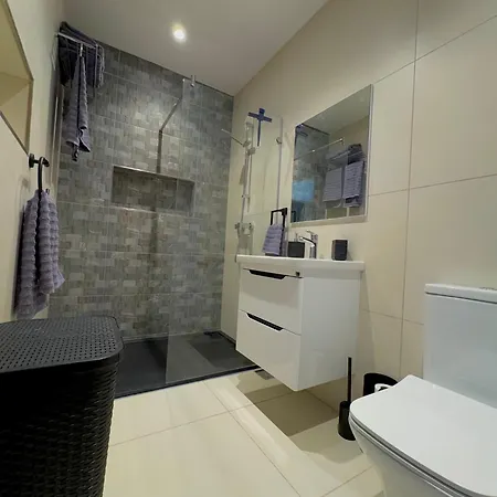 Lux Oakville - Private Pool - Bbq Area - Games - Valley Views Xagħra