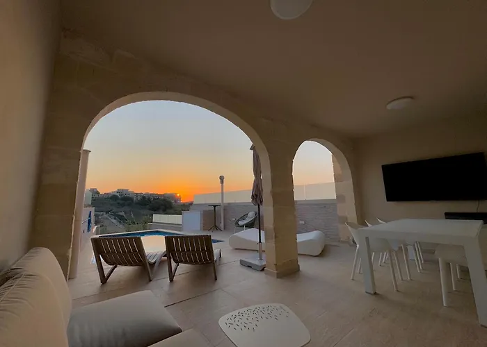 Lux Oakville - Private Pool - Bbq Area - Games - Valley Views *