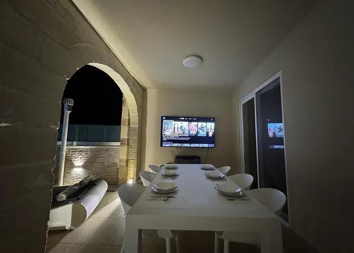 Lux Oakville - Private Pool - Bbq Area - Games - Valley Views *