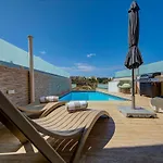 Lux Oakville - Private Pool - Bbq Area - Games - Valley Views Appartement