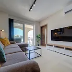Lux Oakville - Private Pool - Bbq Area - Games - Valley Views * Xagħra