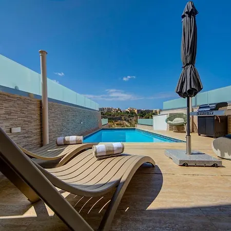 Lux Oakville - Private Pool - Bbq Area - Games - Valley Views Lejlighed