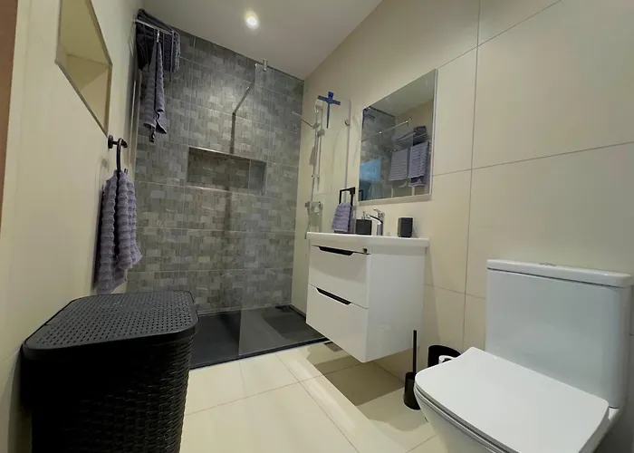 Lux Oakville - Private Pool - Bbq Area - Games - Valley Views Xagħra